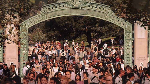 article At Berkeley : un documentaire sur les d�fis d'une universit� publique am�ricaine