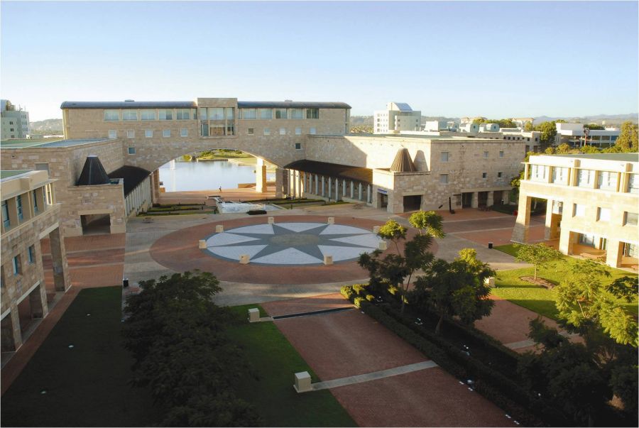 Bond University (8)