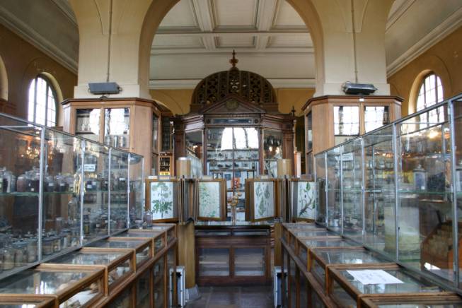 Facult� de Pharmacie Paris V