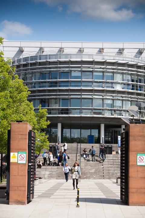Glasgow Caledonian University (2)