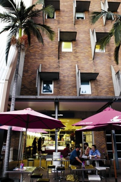 Queensland University of Technology (3)